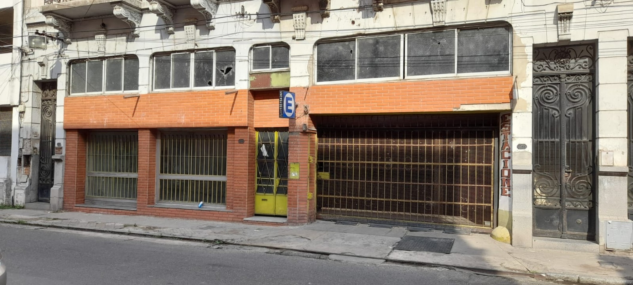 Cocheras en pleno centro de la ciudad