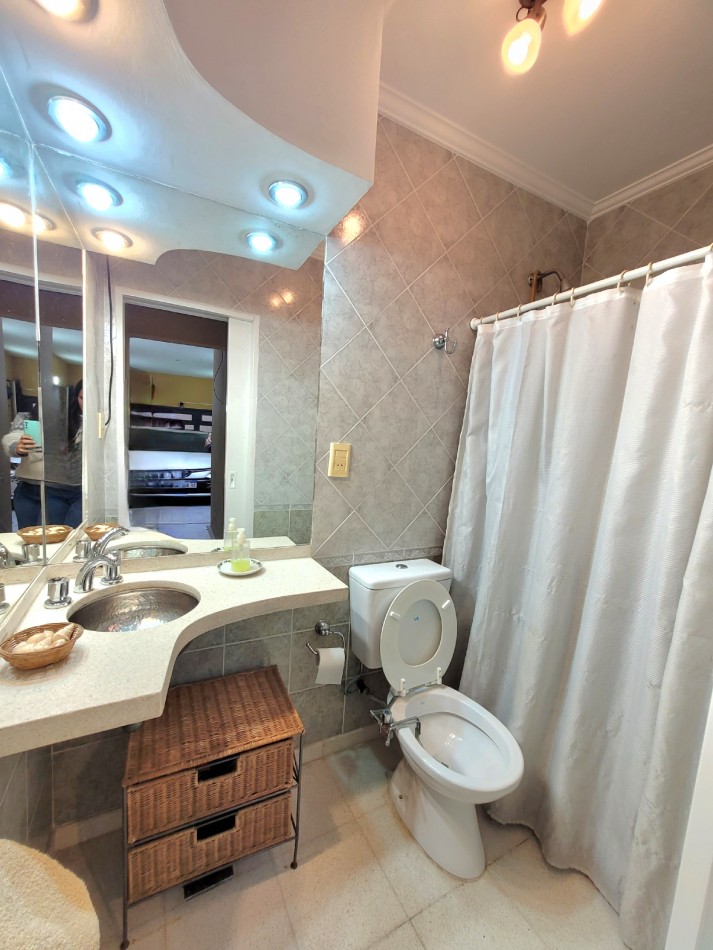 Impecable casa de 4 dormitorios en zona Centro Sur
