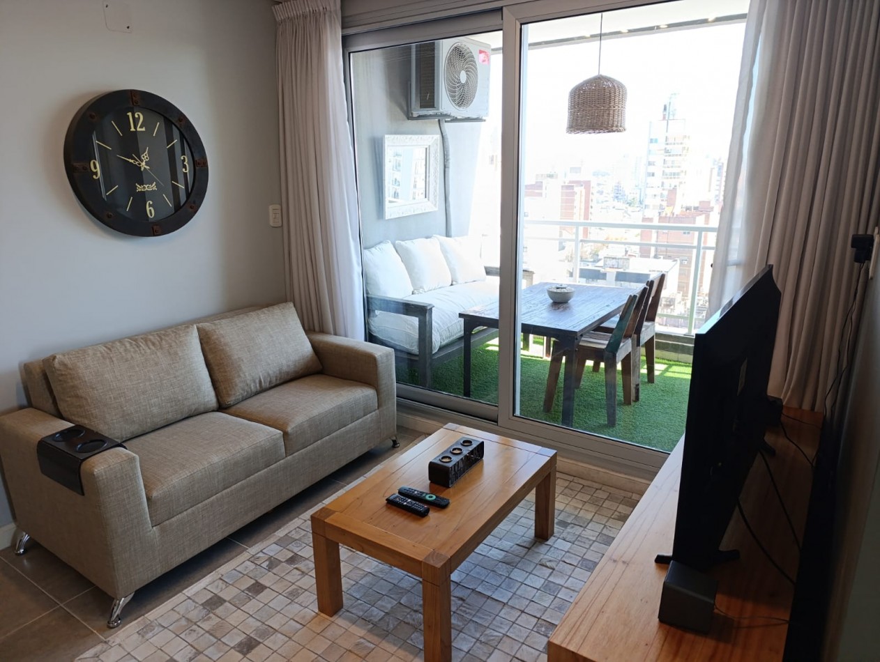 Dpto 1 dorm. + cochera. Rivadavia 3100