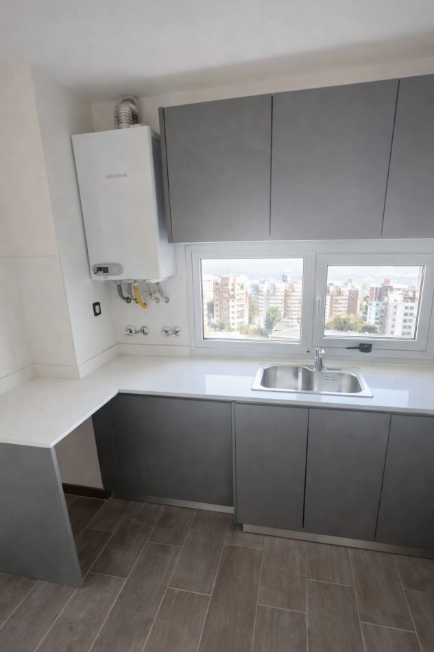 Dpto 2 Dorm sobre Boulevard ! Torre MILAN