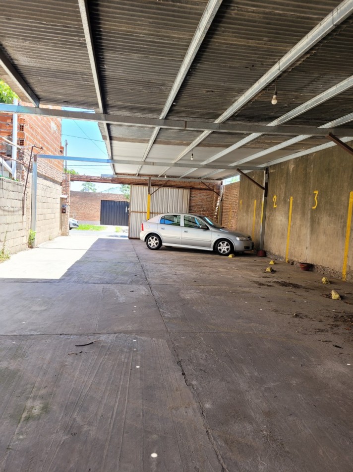 Terreno en Venta con cocheras 4 de enero 7200