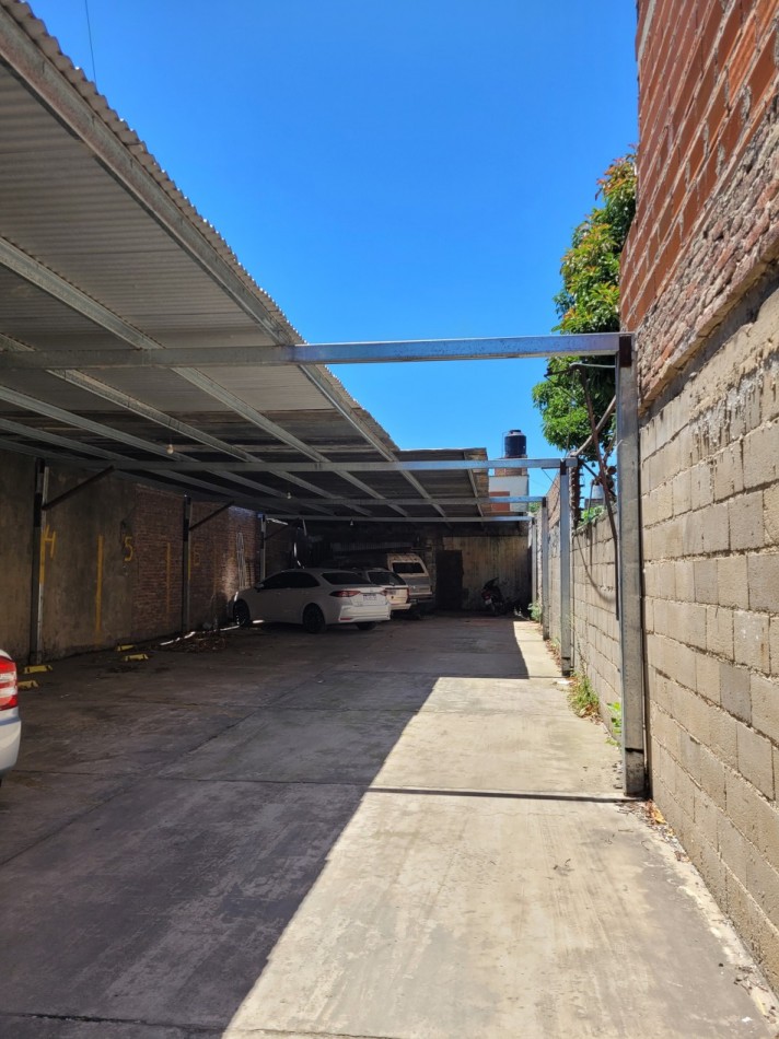 Terreno en Venta con cocheras 4 de enero 7200
