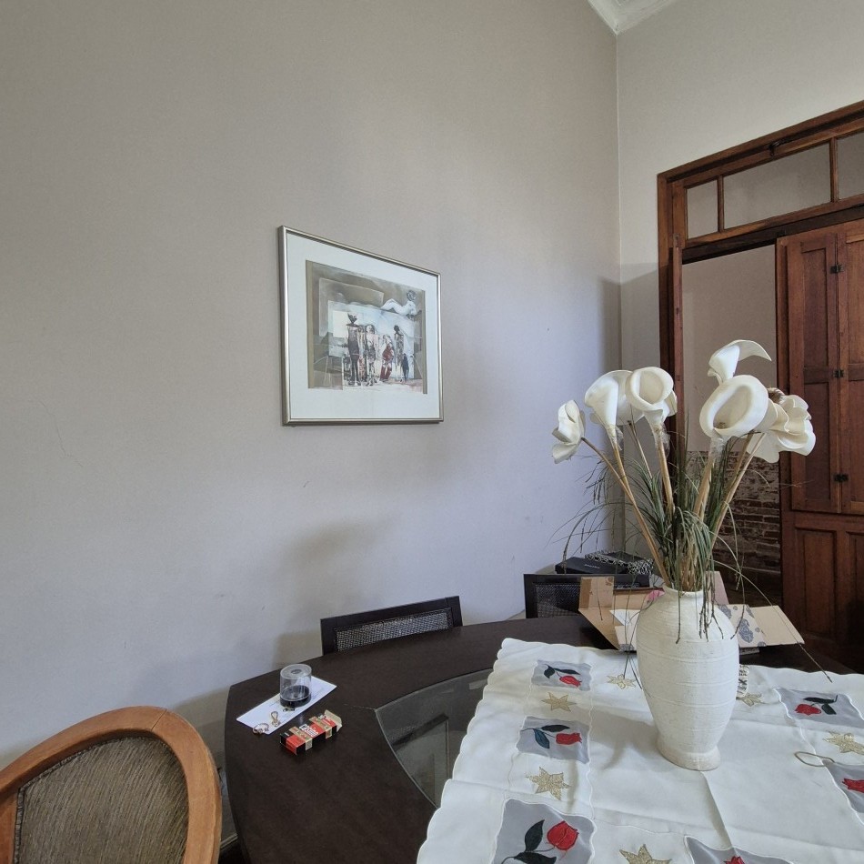 Casa con gran terreno en Alvear 3800