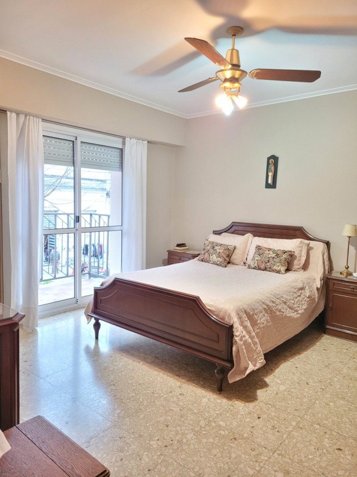 Impecable casa de 4 dormitorios en zona Centro Sur